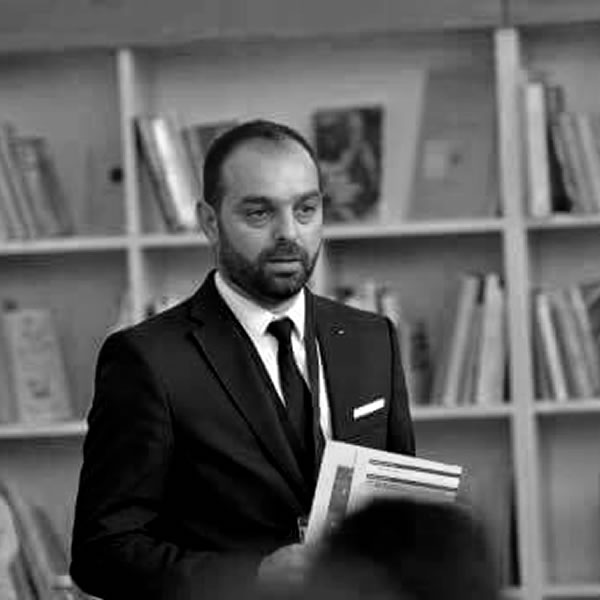 Lucian Dindirică